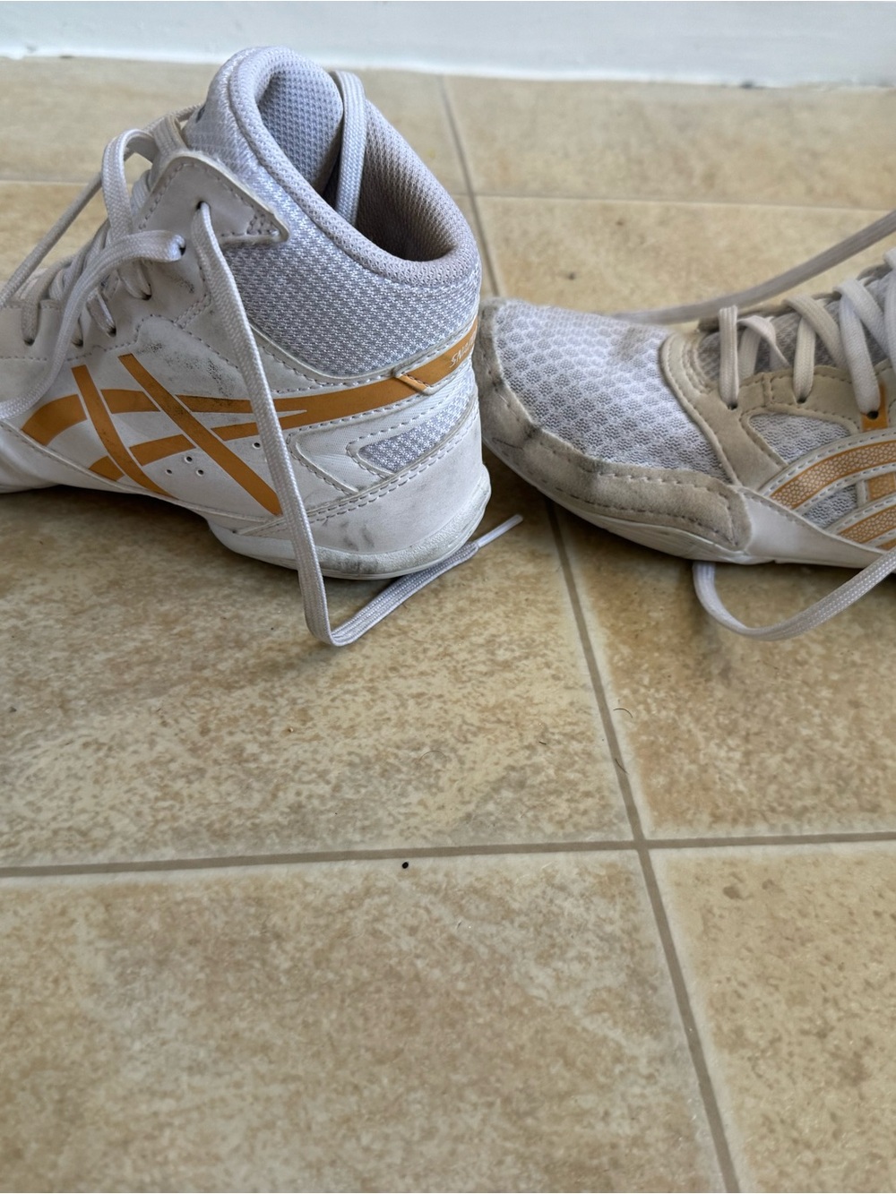 Asics Kids White and Gold Sneakers